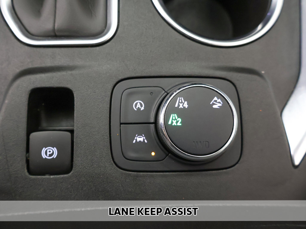Used 2022 Chevrolet Traverse LS AWD/4WD image 3