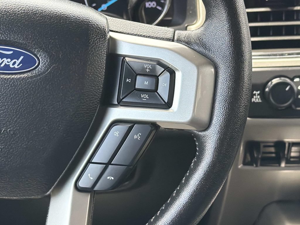 Used 2020 Ford F350 Lariat AWD/4WD image 13