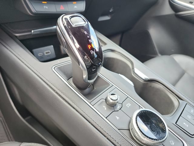 Used 2025 Cadillac XT4 Premium Luxury AWD/4WD image 23