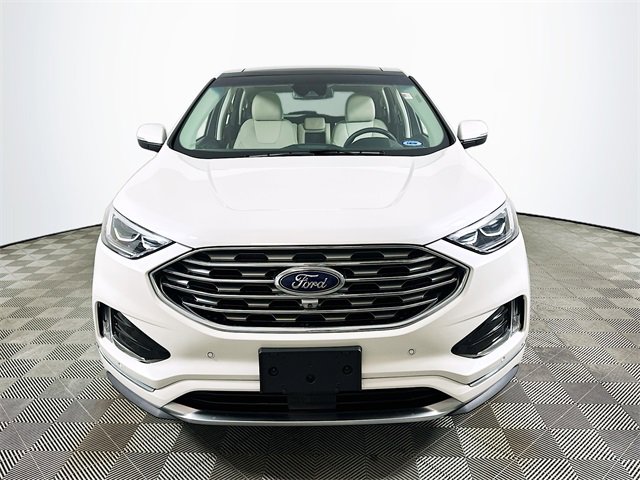 Used 2019 Ford Edge Titanium w/ Equipment Group 301A image 8