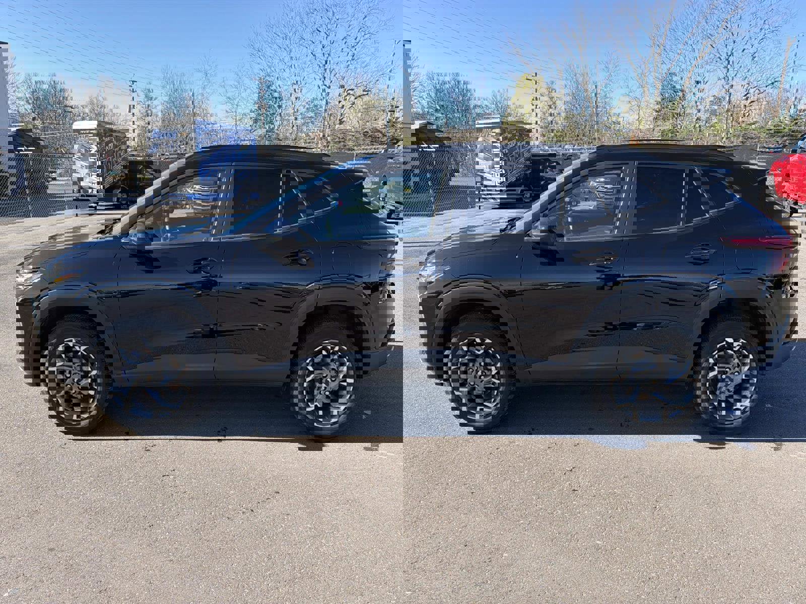 Certified 2025 Chevrolet Trax LT w/ LT Convenience Package image 16