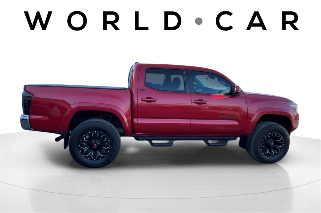 Used 2019 Toyota Tacoma SR5 image 2