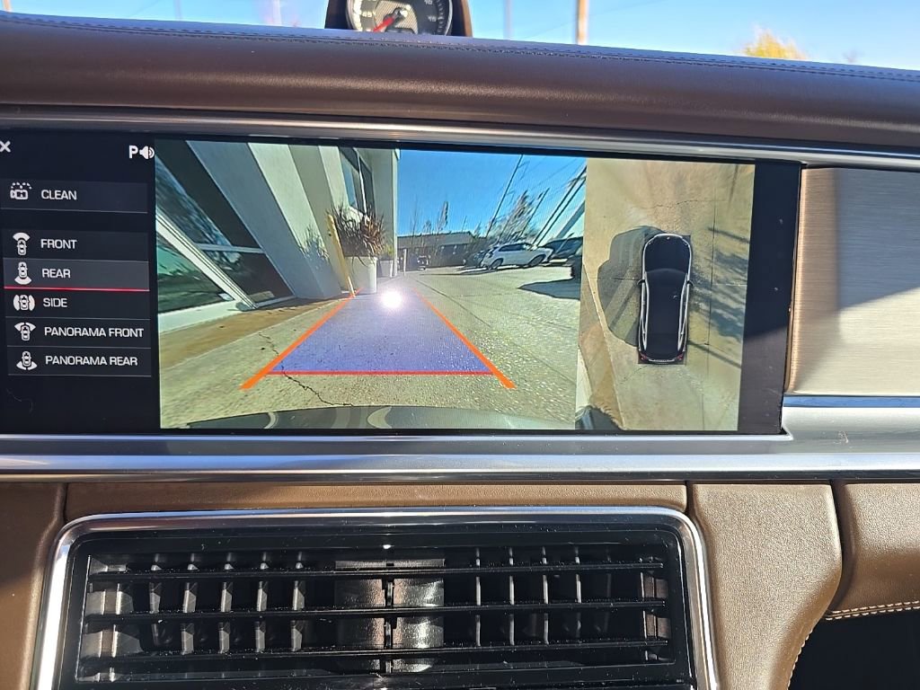 Used 2018 Porsche Panamera 4S image 25