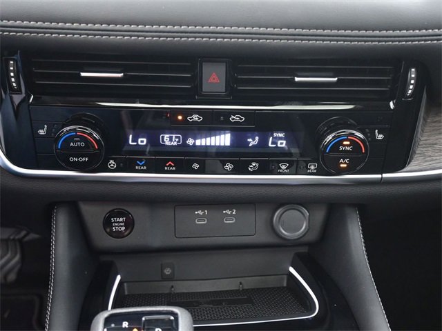 New 2026 Nissan Rogue Platinum w/ Platinum Premium Package image 3