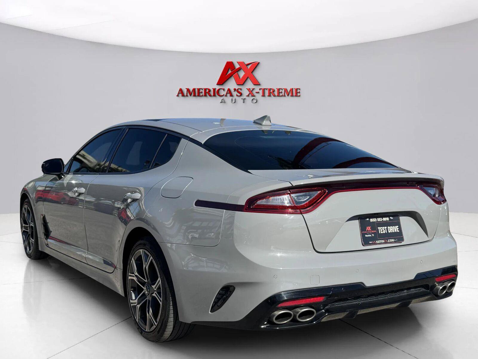 Used 2021 Kia Stinger GT-Line w/ Sun & Sound Package RWD image 4