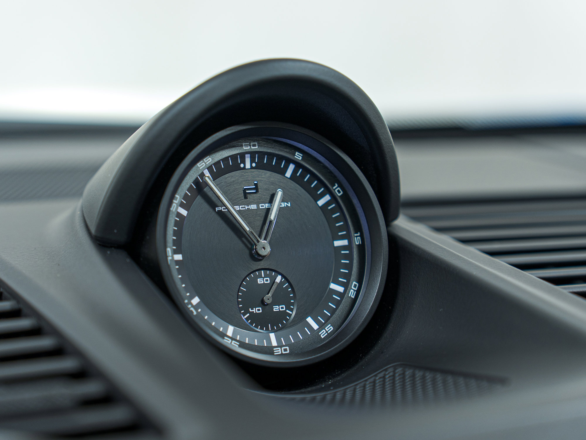 Certified 2023 Porsche 911 Turbo image 24