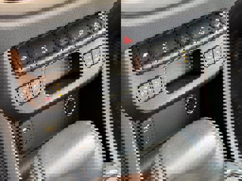 Used 2016 Chevrolet Colorado Z71 image 20