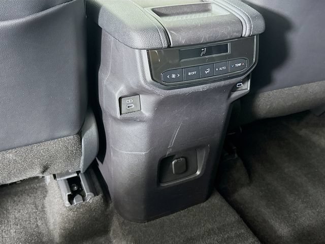 Certified 2024 Toyota Grand Highlander AWD image 25