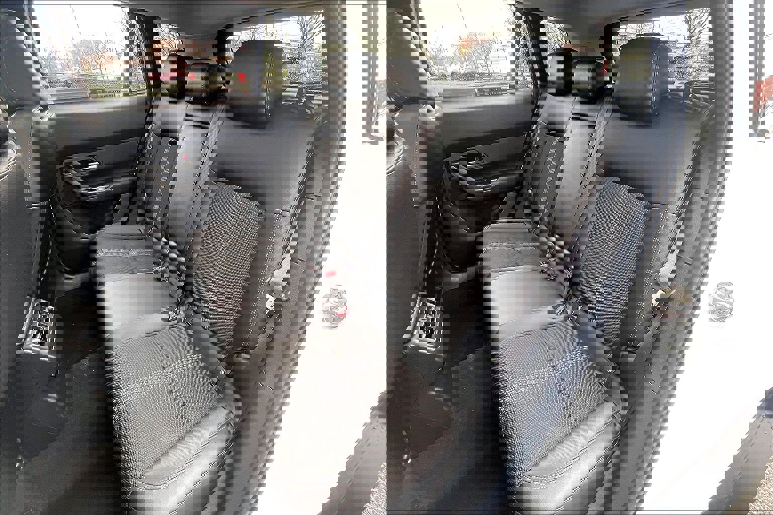 Used 2024 MAZDA CX-50 AWD 2.5 S w/ Weather Package image 31