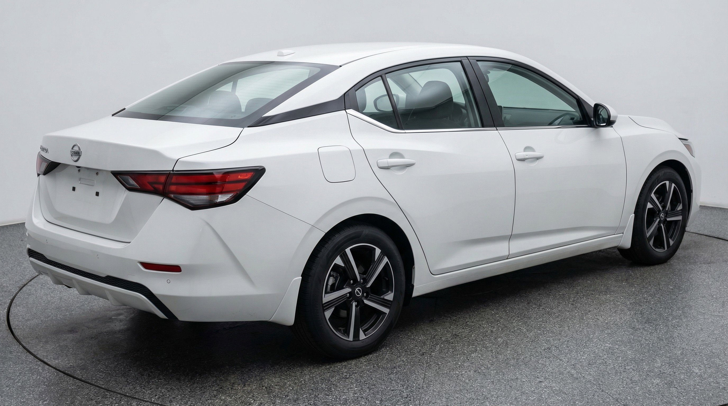 Used 2025 Nissan Sentra SV image 9