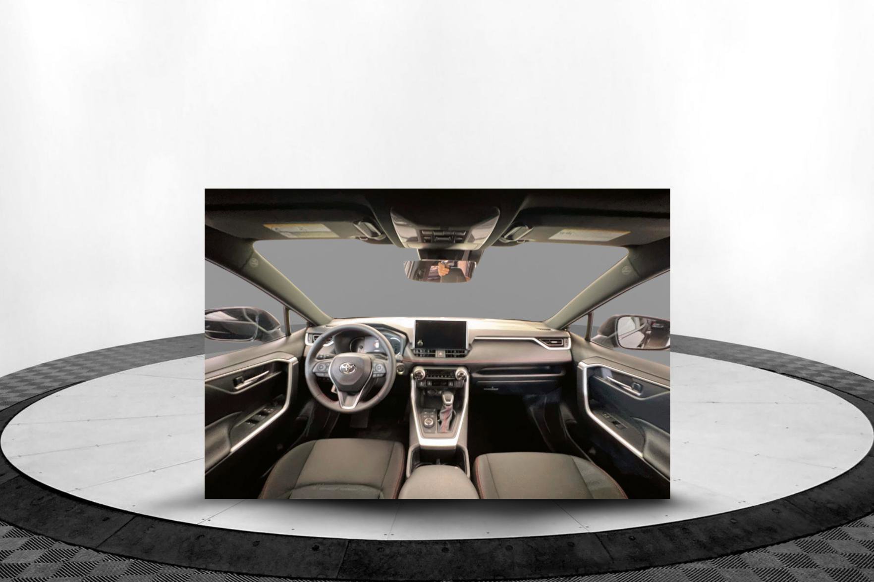 Used 2025 Toyota RAV4 SE w/ Weather & Moonroof Package image 8