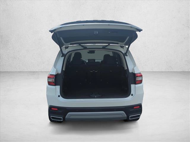 Used 2023 Honda Pilot Touring image 9