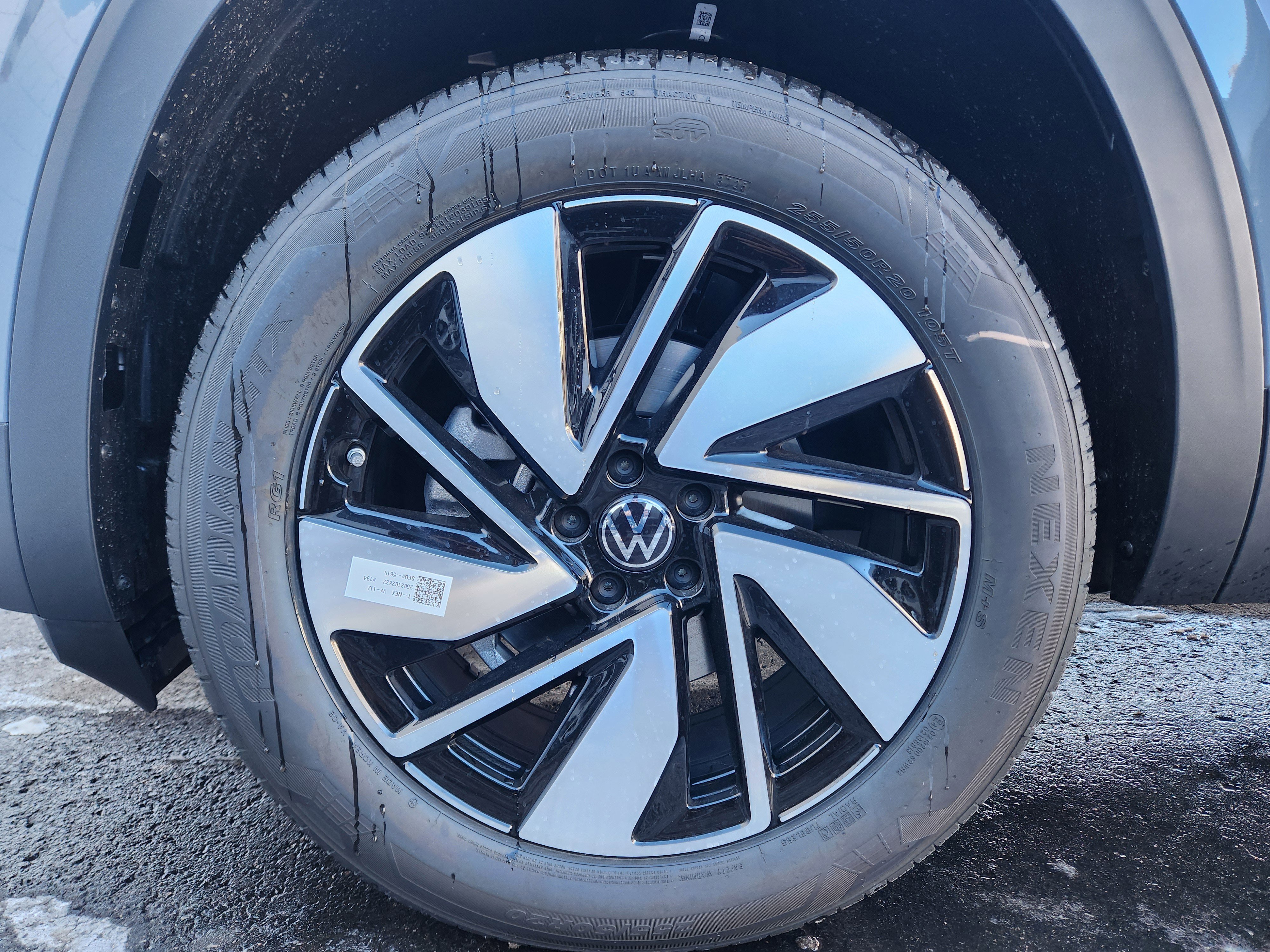 New 2026 Volkswagen Atlas SEL image 25