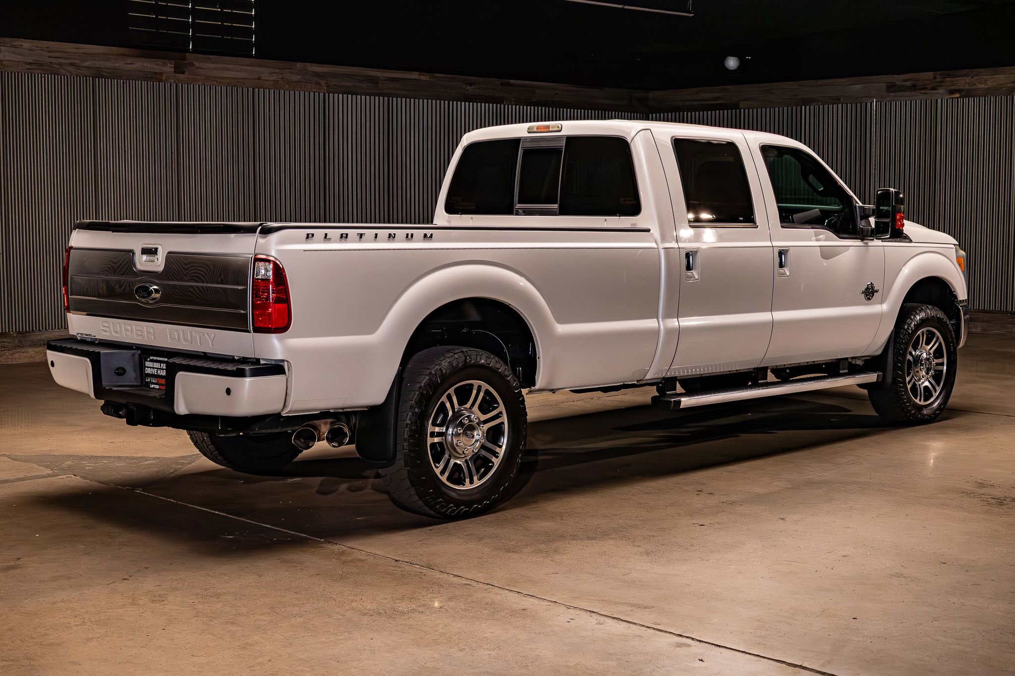 Used 2015 Ford F350 Platinum image 9