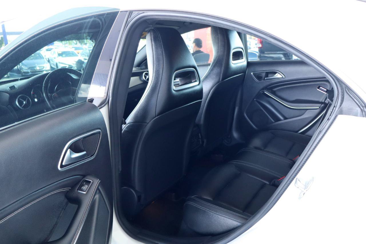 Used 2016 Mercedes-Benz CLA 250 image 30