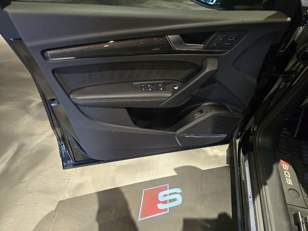 Used 2023 Audi SQ5 Premium Plus w/ Premium Plus Package AWD/4WD image 10