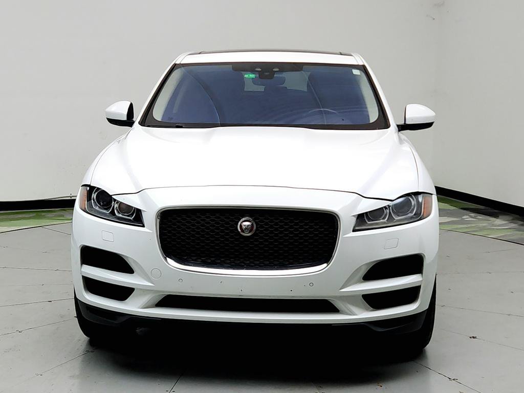 Used 2020 Jaguar F-PACE Prestige AWD/4WD image 2