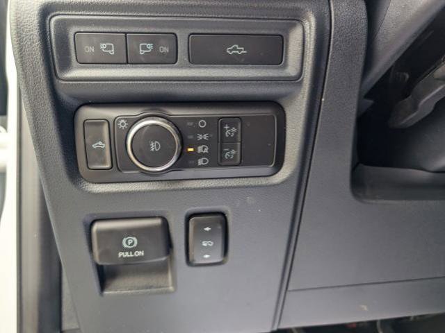 Used 2022 Ford F150 Lariat w/ Equipment Group 501A Mid image 10