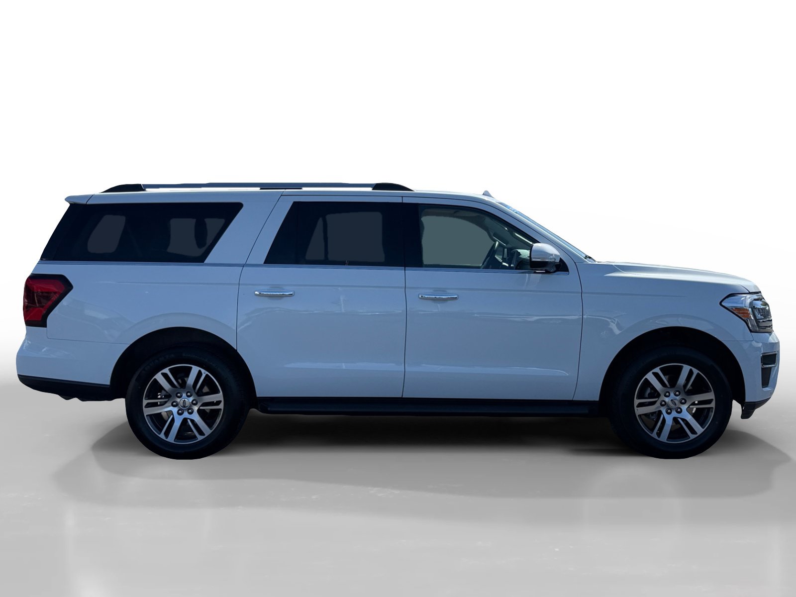 Used 2024 Ford Expedition Max Limited AWD/4WD image 6