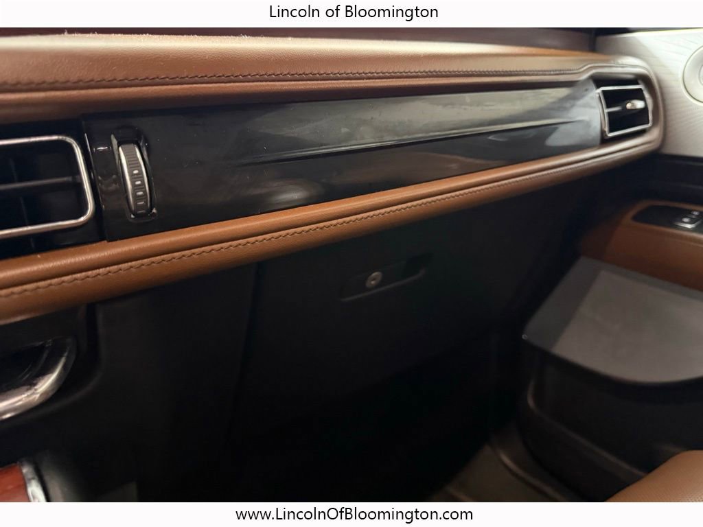 Certified 2022 Lincoln Aviator Reserve w/ Equipment Group 201A image 46
