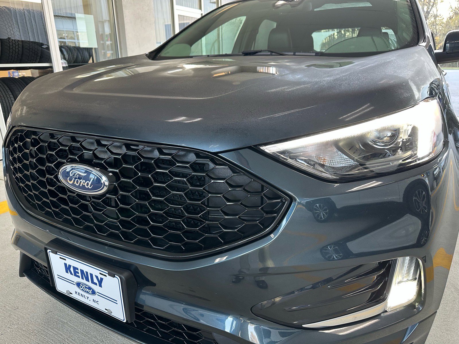 Certified 2024 Ford Edge ST-Line w/ Class II Trailer Tow Package