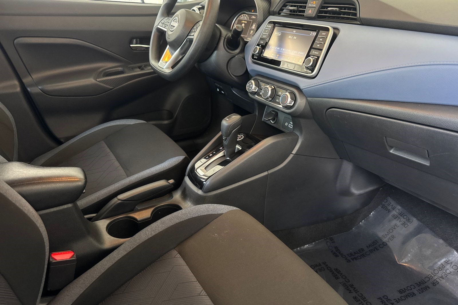 Used 2024 Nissan Versa SV FWD image 32