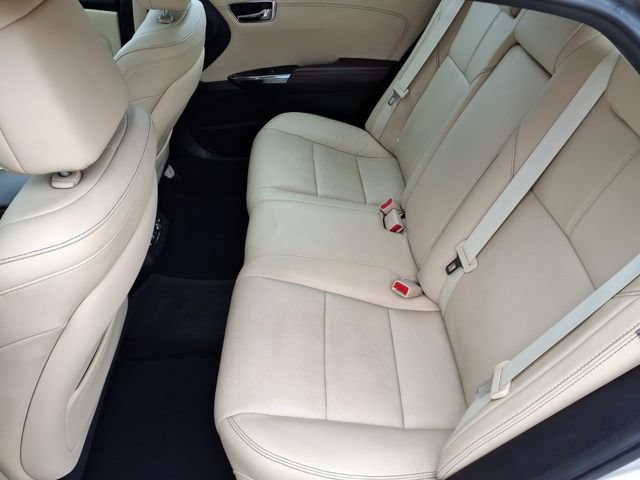 Used 2014 Toyota Avalon Limited FWD image 11
