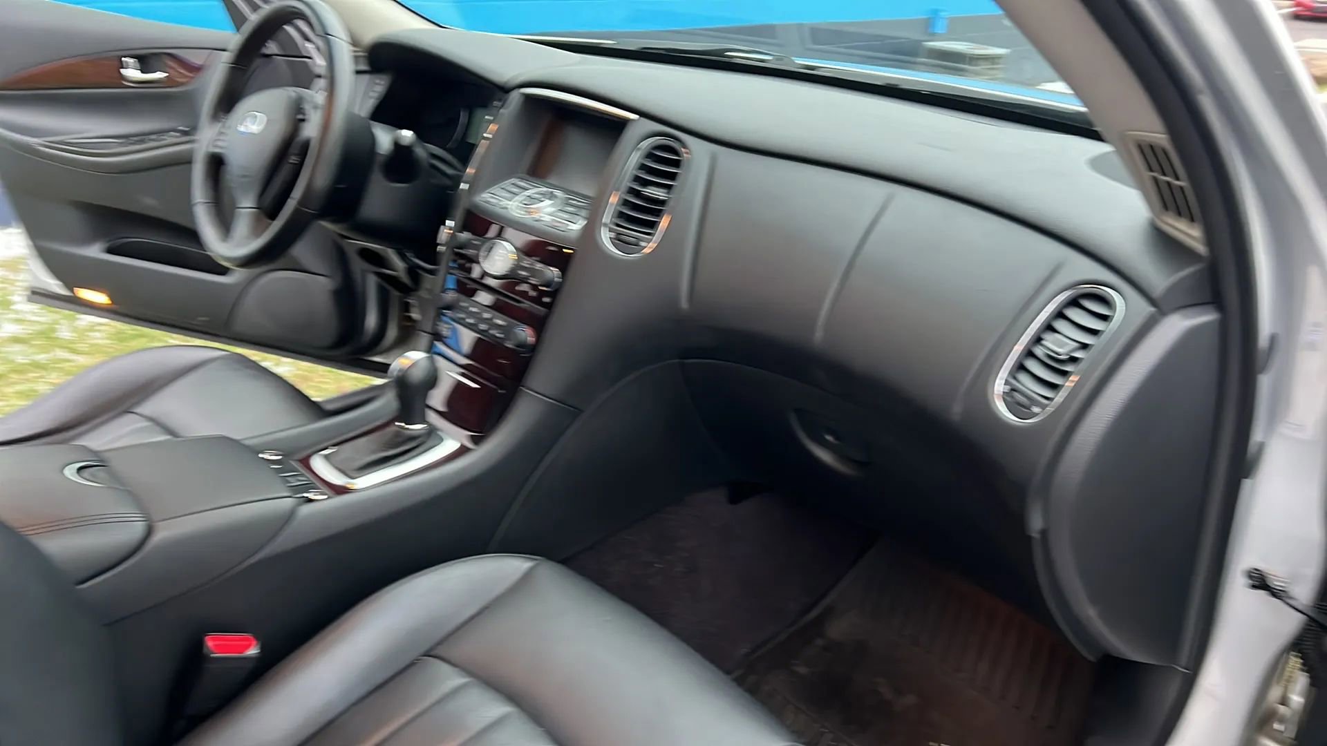 Used 2012 INFINITI EX35 Journey image 19