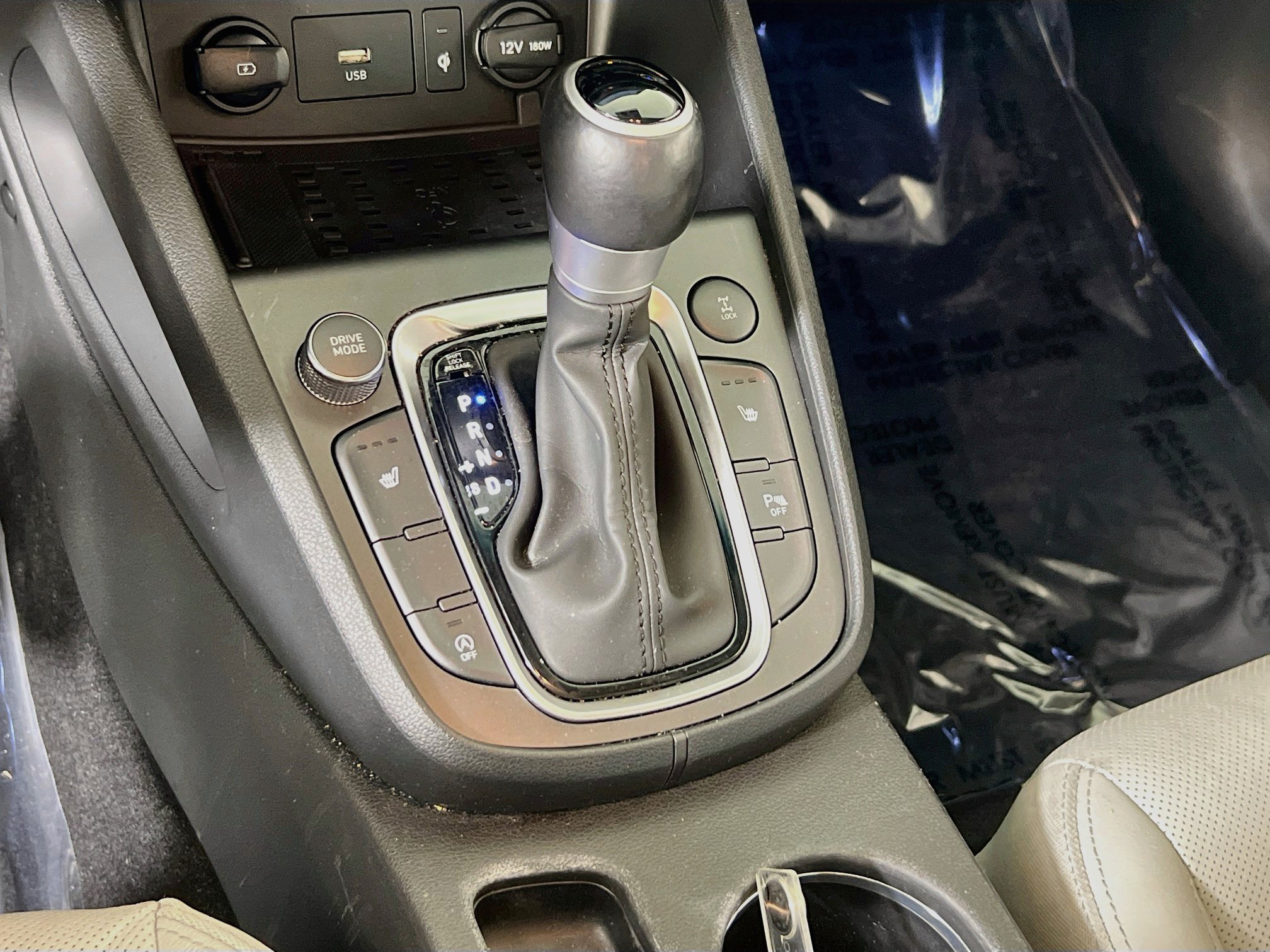 Used 2023 Hyundai Kona Limited AWD/4WD image 17
