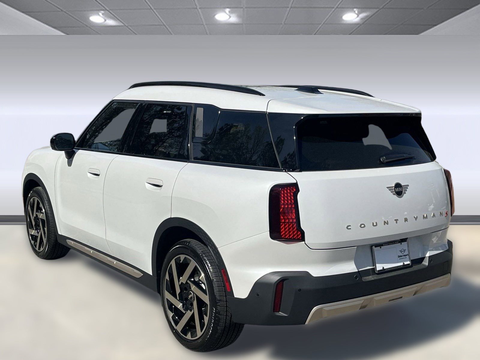 Used 2025 MINI Cooper Countryman S w/ Comfort Package Max image 3