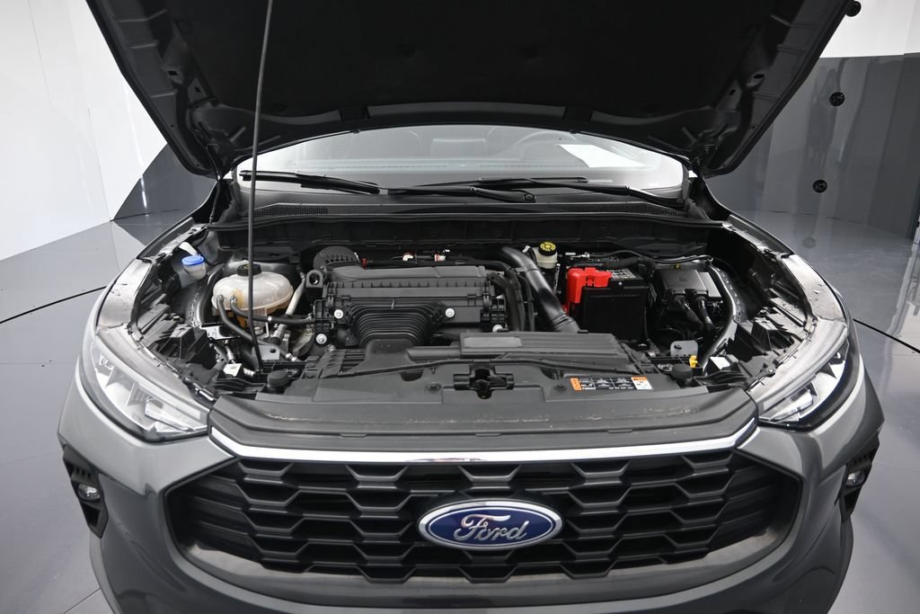 Used 2025 Ford Escape ST-Line Select AWD/4WD image 27