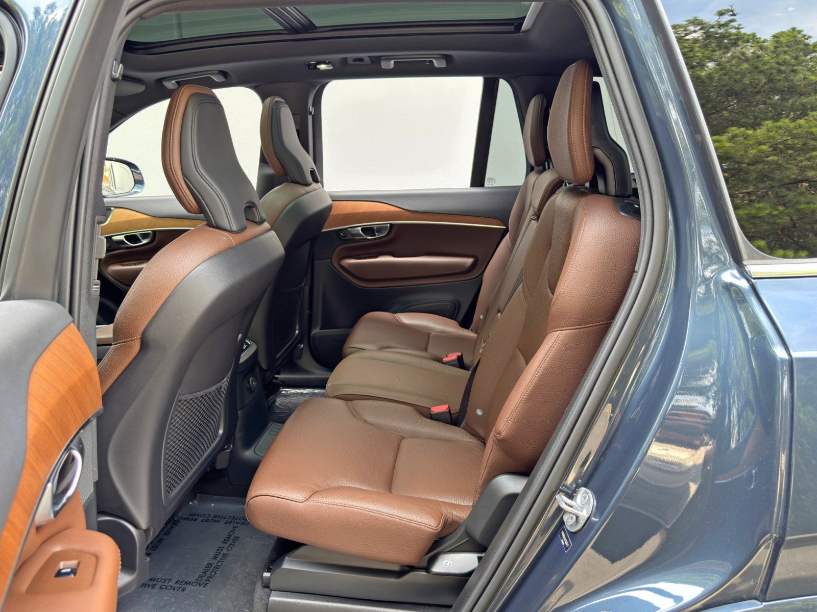 Used 2023 Volvo XC90 T8 Core AWD/4WD image 44