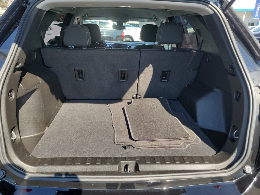 Used 2021 Chevrolet Equinox LS FWD image 22