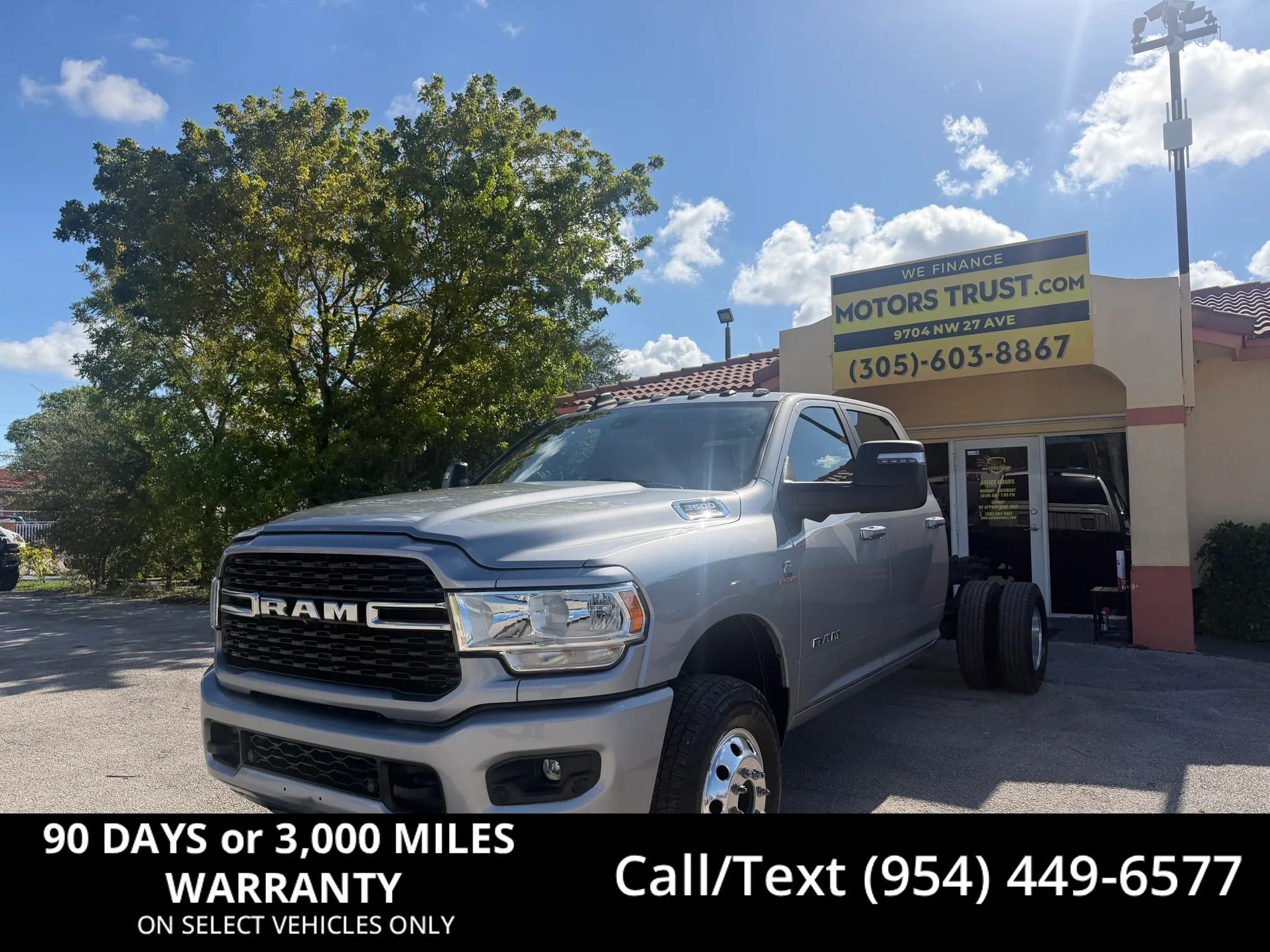 Used 2023 RAM 3500 Big Horn w/ Level 1 Equipment Group AWD/4WD image 1