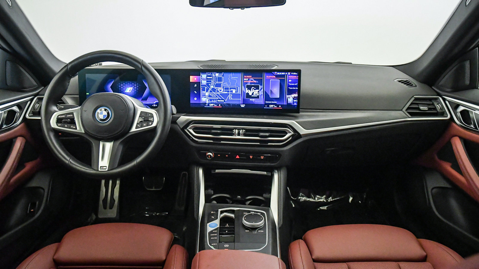 Certified 2023 BMW i4 eDrive40 w/ M Sport Package RWD image 15