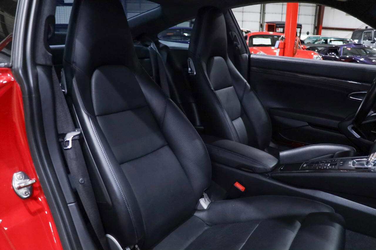 Used 2018 Porsche 911 Carrera 4S image 35