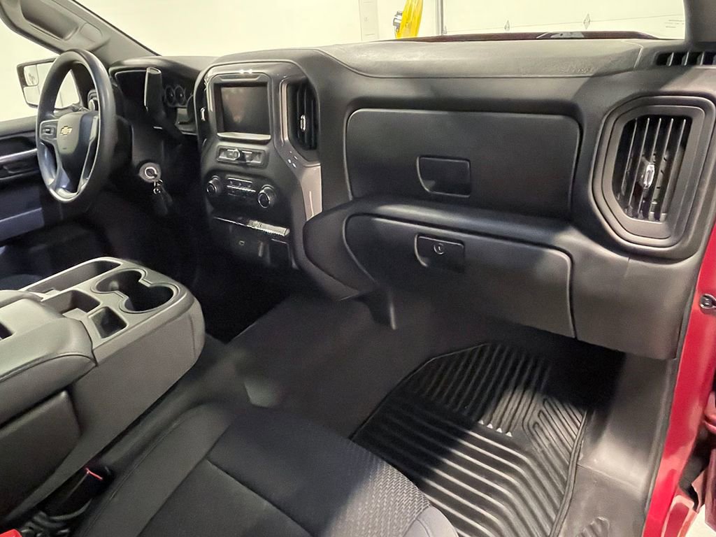 Used 2020 Chevrolet Silverado 1500 Custom w/ Custom Value Package image 26