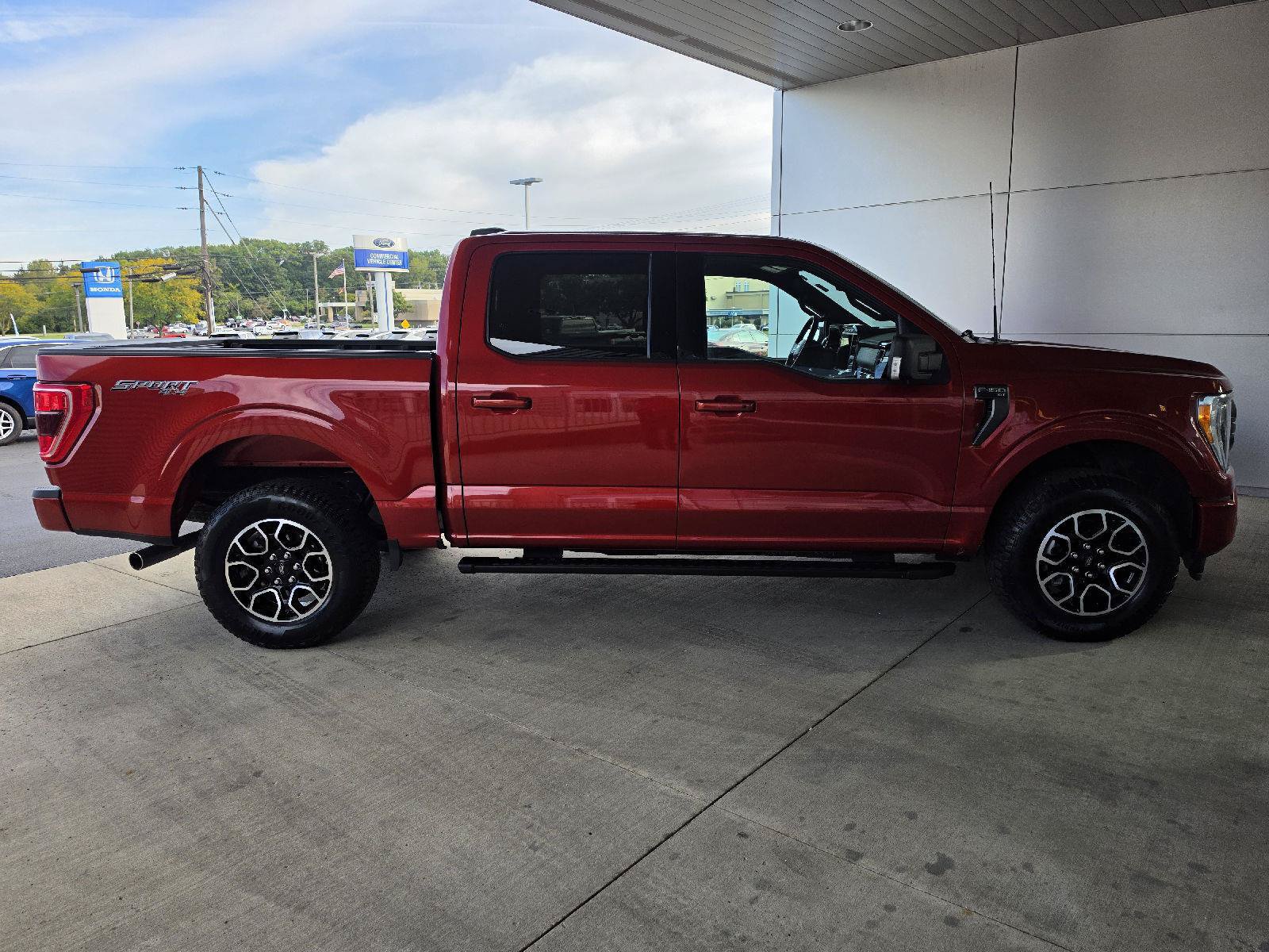 Used 2023 Ford F150 XLT w/ Equipment Group 302A High AWD/4WD image 4