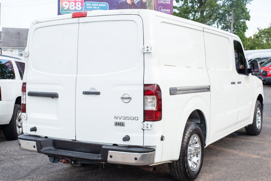 Used 2013 Nissan NV 3500 SV w/ Technology Pkg RWD image 10