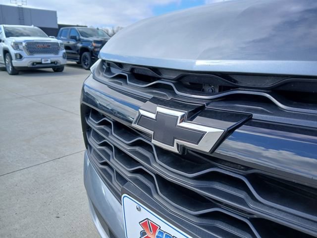 Used 2023 Chevrolet Blazer LT w/ Midnight/Sport Edition image 9