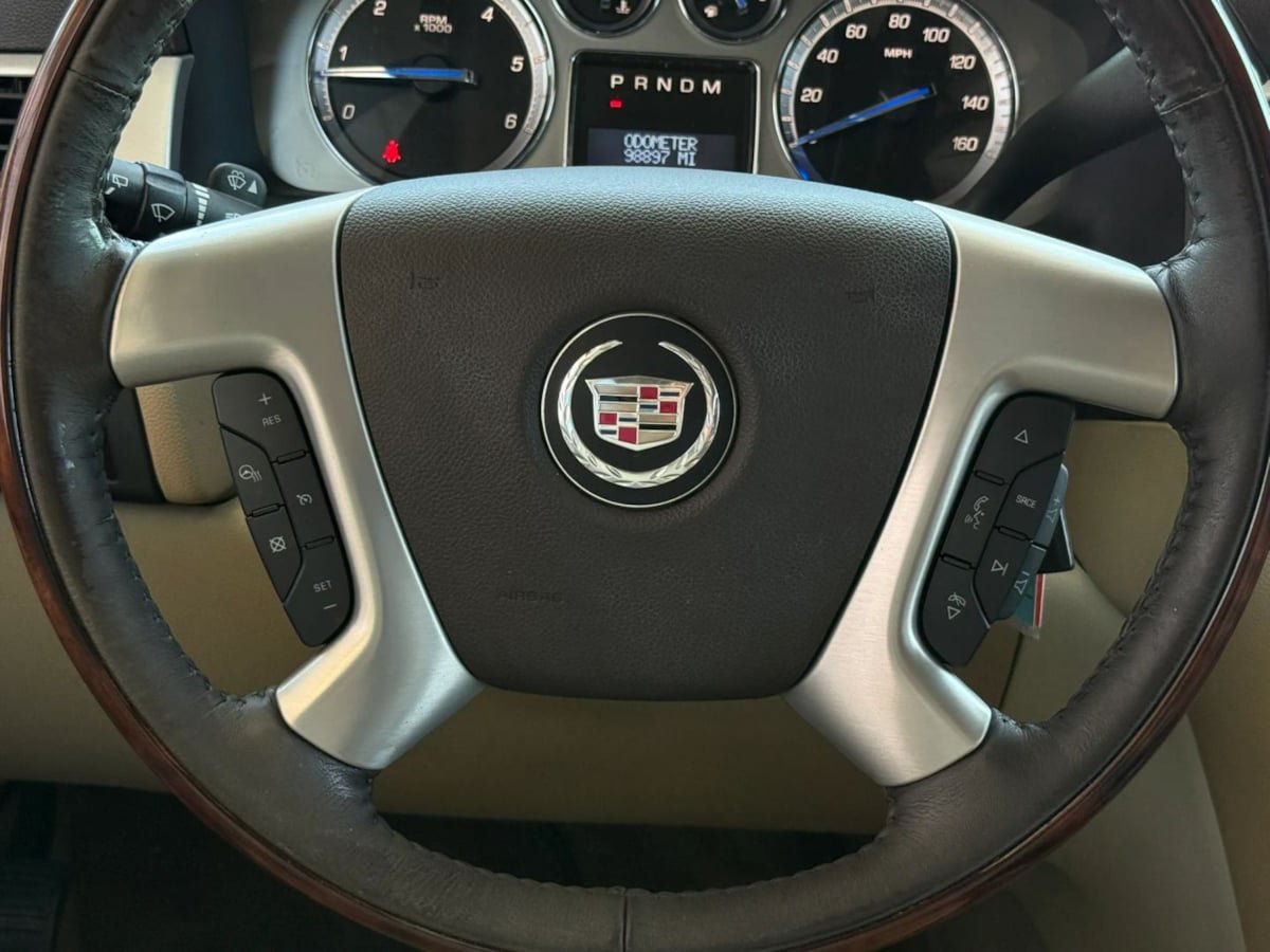 Used 2014 Cadillac Escalade Luxury AWD/4WD image 57