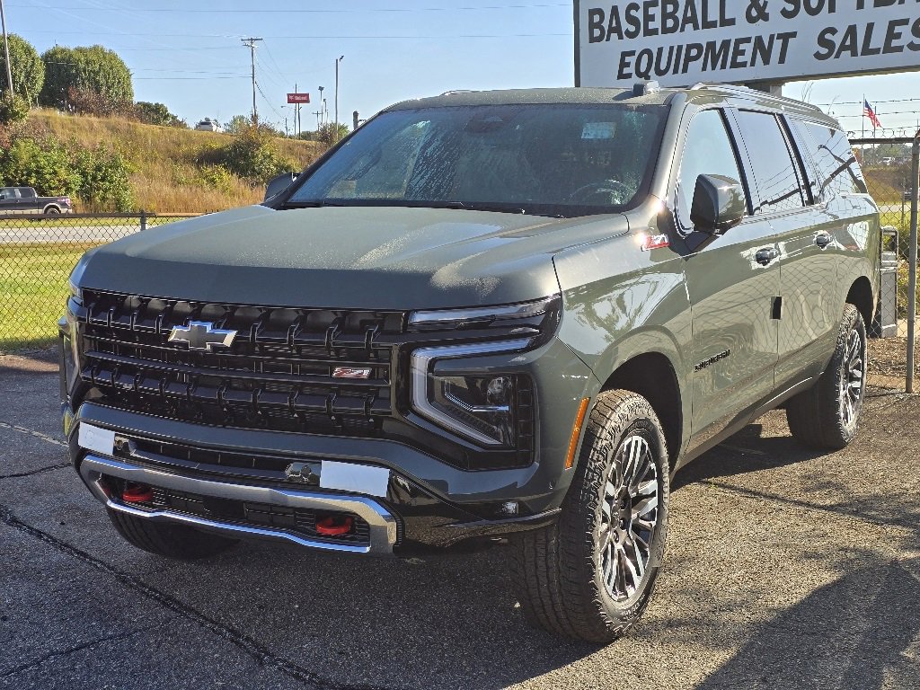 New 2026 Chevrolet Suburban Z71 w/ Comfort Package image 2