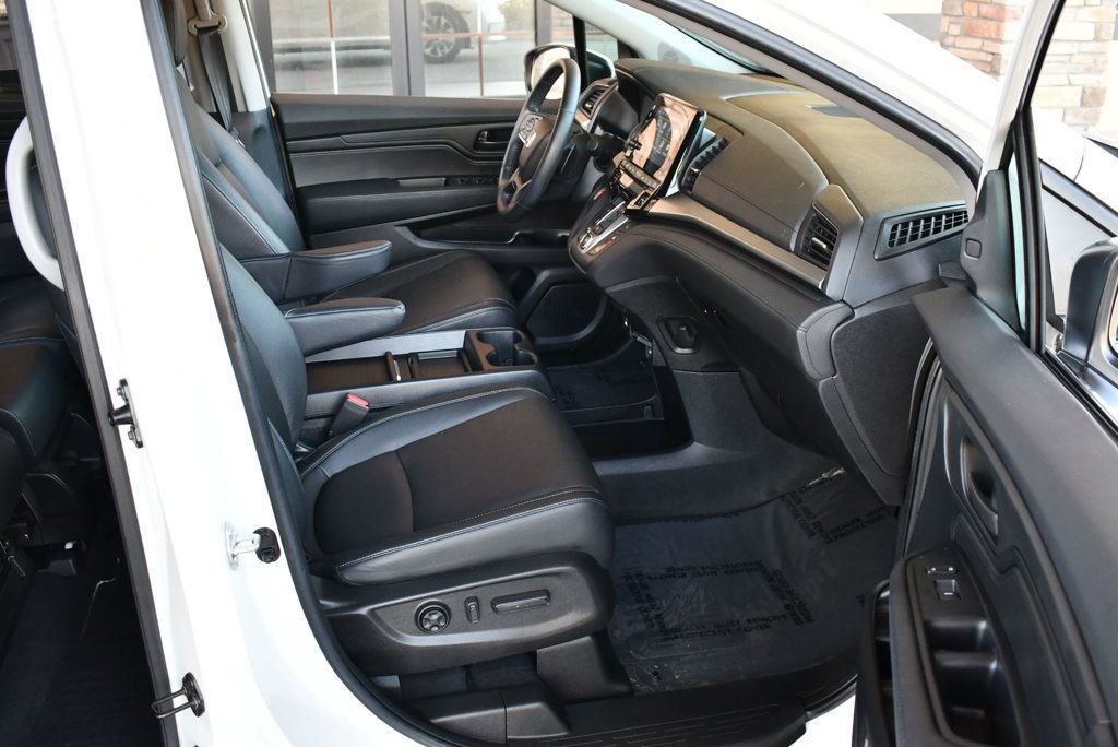 Used 2023 Honda Odyssey EX-L image 21