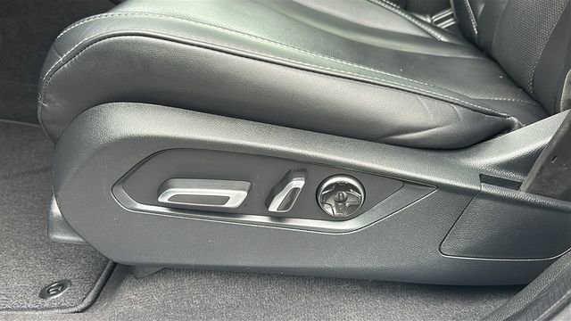 Certified 2023 Acura MDX SH-AWD w/ Technology Package image 10