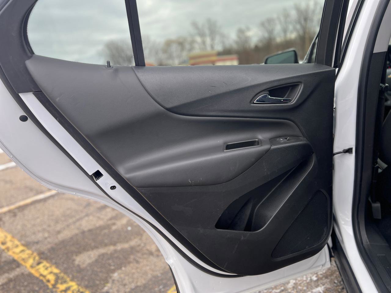 Used 2022 Chevrolet Equinox LT image 33