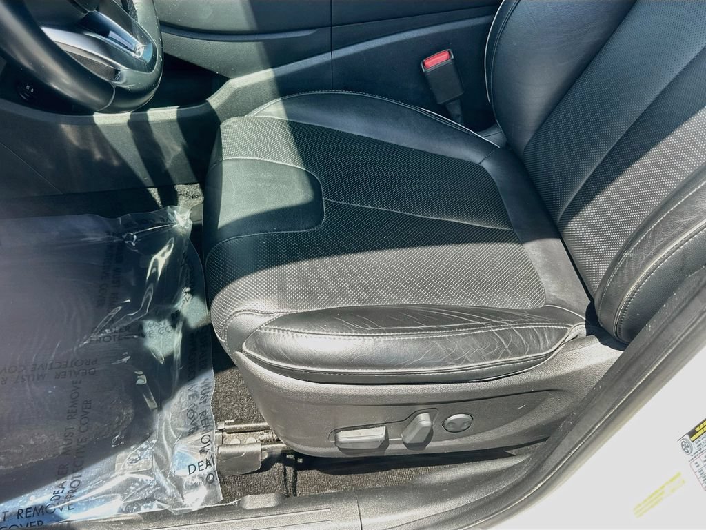 Used 2022 Hyundai Santa Fe SEL w/ Convenience + Premium Package FWD image 20