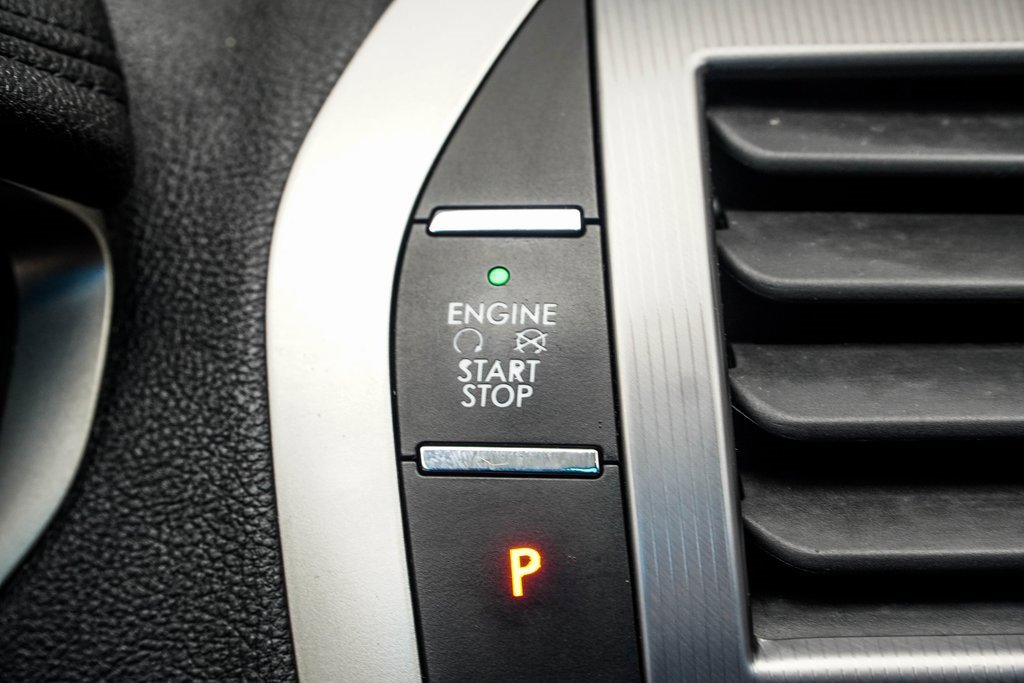 Used 2017 Lincoln MKZ Premiere image 20