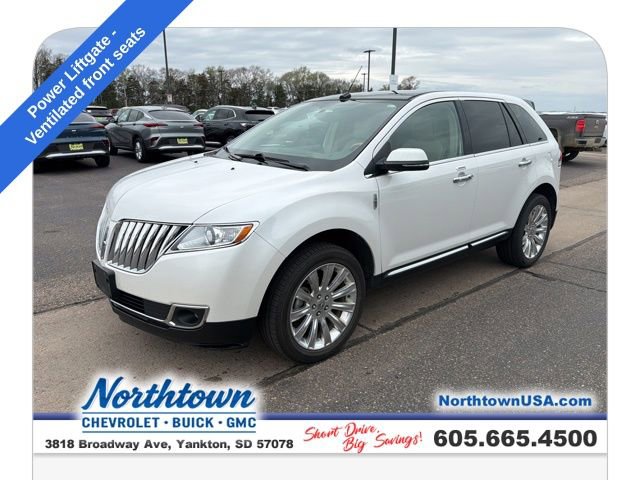 Used 2014 Lincoln MKX AWD w/ Equipment Group 102A