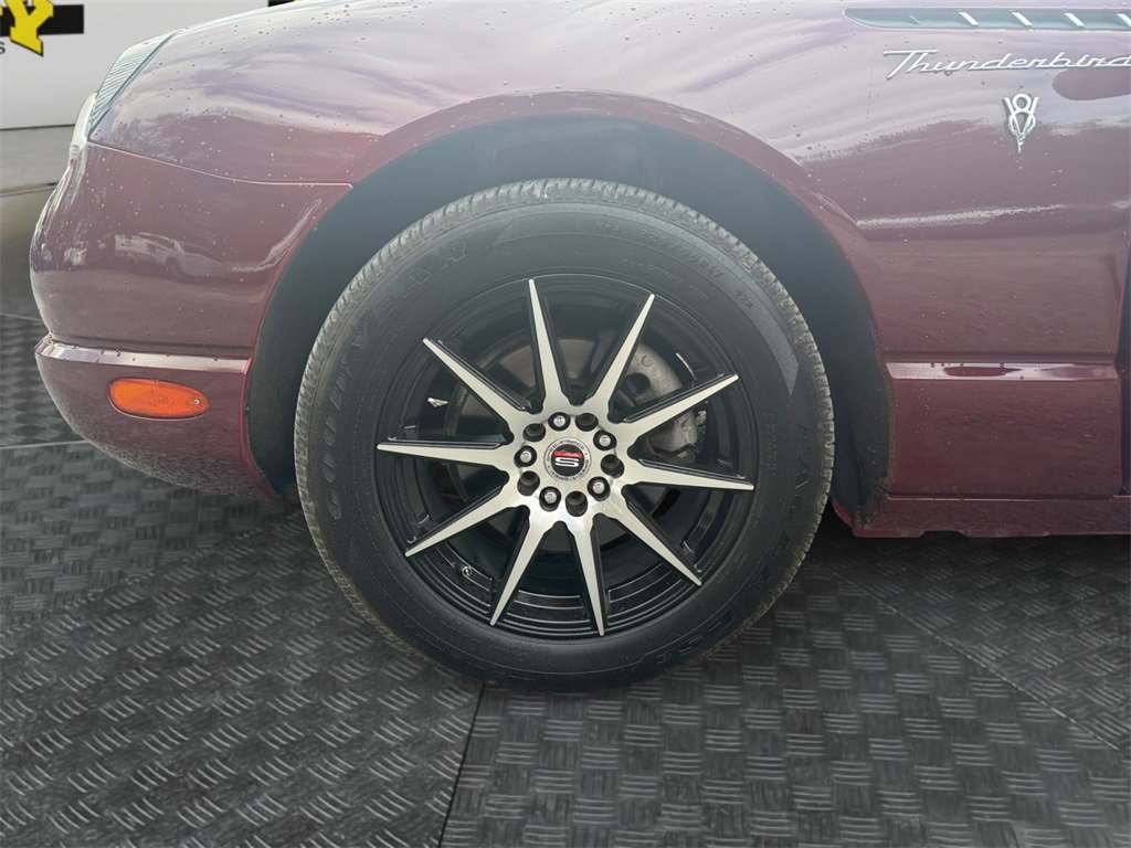 Used 2002 Ford Thunderbird image 14
