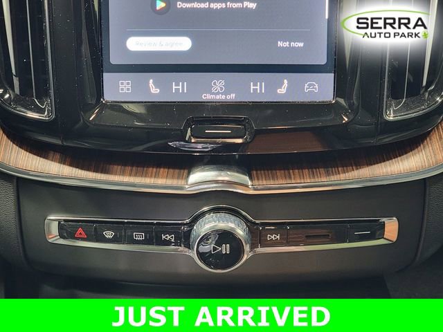 Used 2024 Volvo XC60 B5 Ultimate AWD/4WD image 20